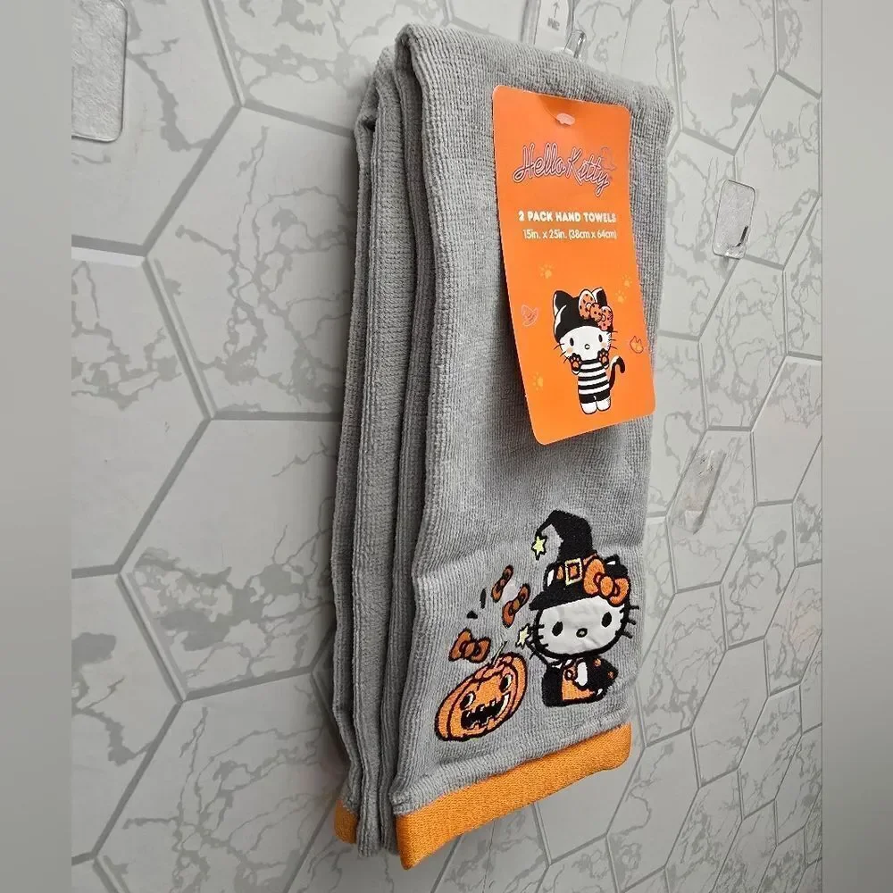 Nwt Hello Kitty Halloween Hand Towels Set. 2pc, 15 x 25